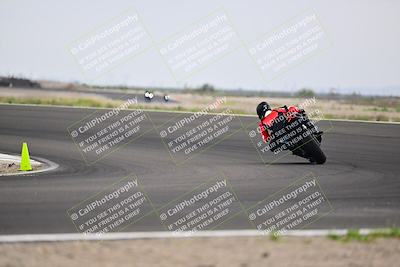 media/Apr-18-2025-TrackDaz (Fri) [[45f5874c44]]/C Group/Session 2 (Turn 10)/